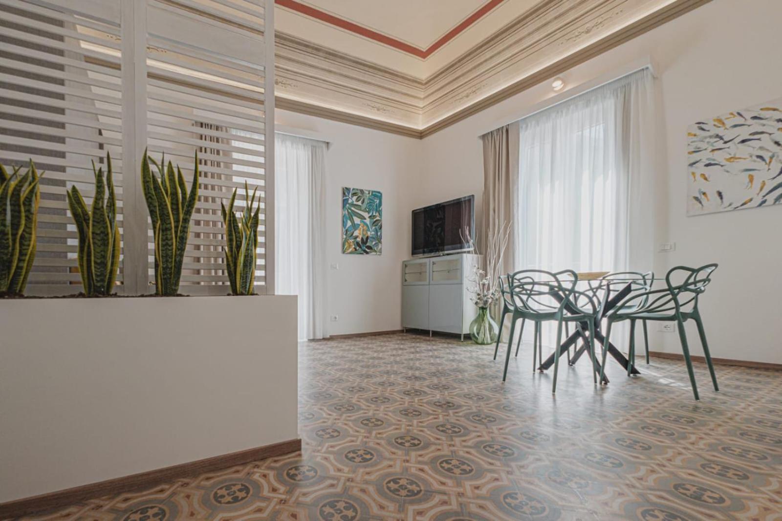 Villa Di Giorgi Apartments Center Cefalu Ngoại thất bức ảnh